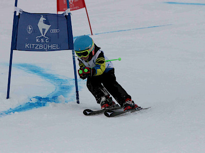 Ein Tag voller Überraschungen - Kitzbüheler Schulskitag - es darf gratuliert werden!