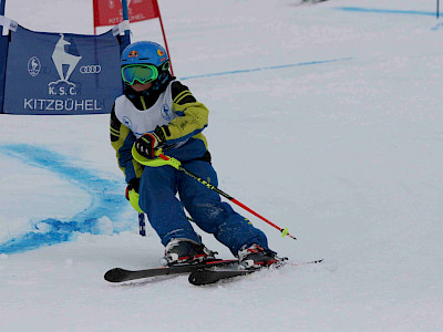 Ein Tag voller Überraschungen - Kitzbüheler Schulskitag - es darf gratuliert werden!