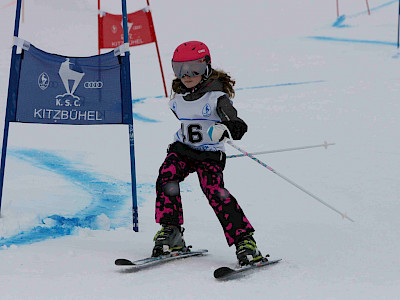 Ein Tag voller Überraschungen - Kitzbüheler Schulskitag - es darf gratuliert werden!