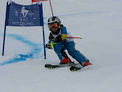 Ein Tag voller Überraschungen - Kitzbüheler Schulskitag - es darf gratuliert werden!