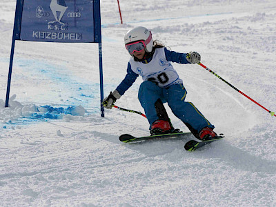 Ein Tag voller Überraschungen - Kitzbüheler Schulskitag - es darf gratuliert werden!