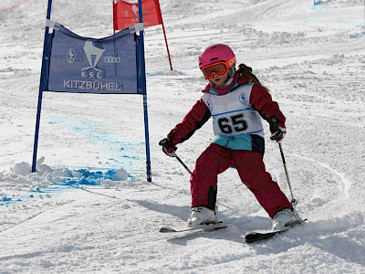 Ein Tag voller Überraschungen - Kitzbüheler Schulskitag - es darf gratuliert werden!