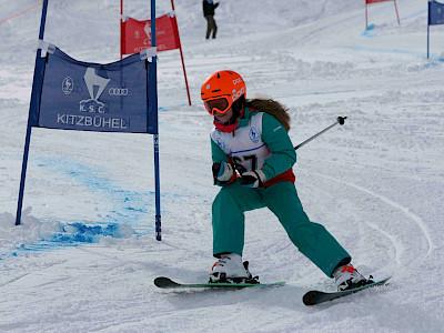 Ein Tag voller Überraschungen - Kitzbüheler Schulskitag - es darf gratuliert werden!