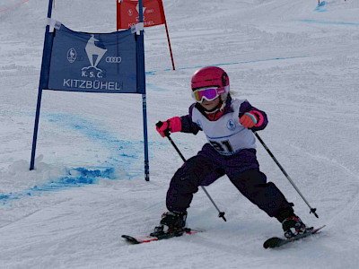 Ein Tag voller Überraschungen - Kitzbüheler Schulskitag - es darf gratuliert werden!