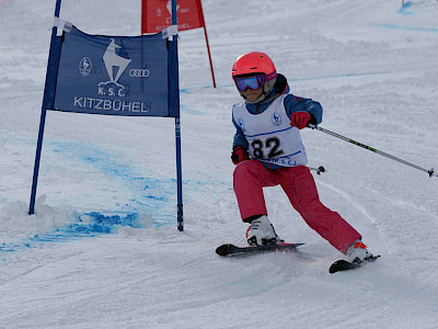 Ein Tag voller Überraschungen - Kitzbüheler Schulskitag - es darf gratuliert werden!