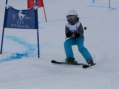 Ein Tag voller Überraschungen - Kitzbüheler Schulskitag - es darf gratuliert werden!