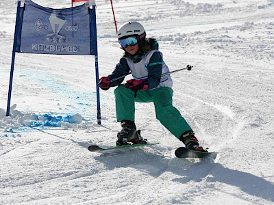 Ein Tag voller Überraschungen - Kitzbüheler Schulskitag - es darf gratuliert werden!