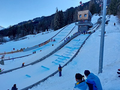 Zahlreiche Kinder wollten in Kitzbühel fliegen lernen