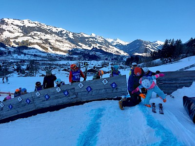 Zahlreiche Kinder wollten in Kitzbühel fliegen lernen