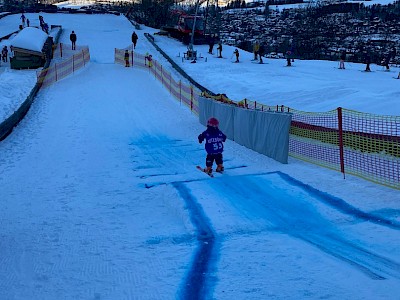 Zahlreiche Kinder wollten in Kitzbühel fliegen lernen