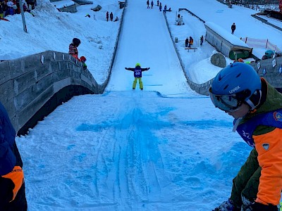 Zahlreiche Kinder wollten in Kitzbühel fliegen lernen