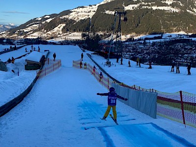 Zahlreiche Kinder wollten in Kitzbühel fliegen lernen