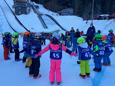 Zahlreiche Kinder wollten in Kitzbühel fliegen lernen