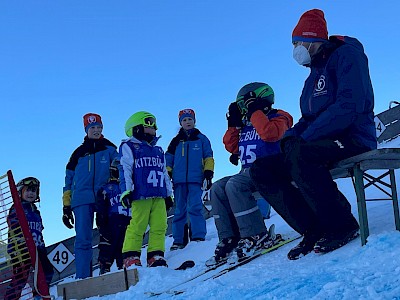 Zahlreiche Kinder wollten in Kitzbühel fliegen lernen