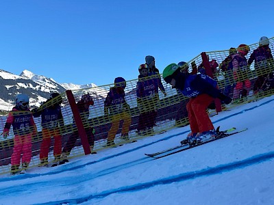 Zahlreiche Kinder wollten in Kitzbühel fliegen lernen