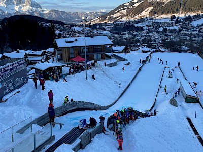 Zahlreiche Kinder wollten in Kitzbühel fliegen lernen