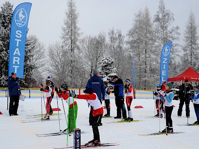 Eine Meisterschaft für die TIROLER KOMBINIERER & SKISPRINGER