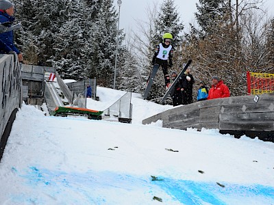 Eine Meisterschaft für die TIROLER KOMBINIERER & SKISPRINGER