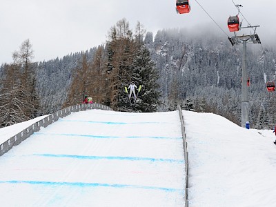 Eine Meisterschaft für die TIROLER KOMBINIERER & SKISPRINGER