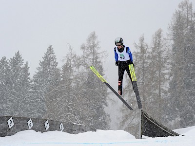 Eine Meisterschaft für die TIROLER KOMBINIERER & SKISPRINGER