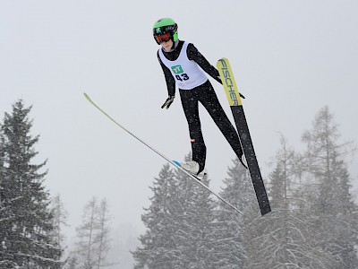 Eine Meisterschaft für die TIROLER KOMBINIERER & SKISPRINGER