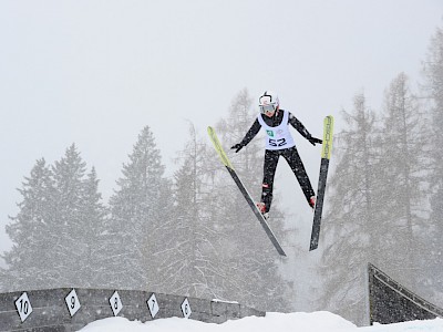 Eine Meisterschaft für die TIROLER KOMBINIERER & SKISPRINGER