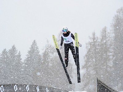 Eine Meisterschaft für die TIROLER KOMBINIERER & SKISPRINGER