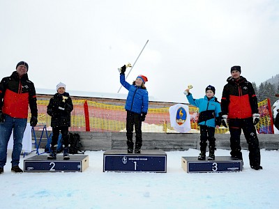 Eine Meisterschaft für die TIROLER KOMBINIERER & SKISPRINGER