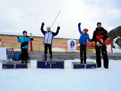 Eine Meisterschaft für die TIROLER KOMBINIERER & SKISPRINGER