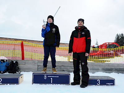 Eine Meisterschaft für die TIROLER KOMBINIERER & SKISPRINGER