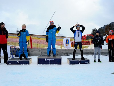 Eine Meisterschaft für die TIROLER KOMBINIERER & SKISPRINGER