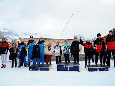 Eine Meisterschaft für die TIROLER KOMBINIERER & SKISPRINGER