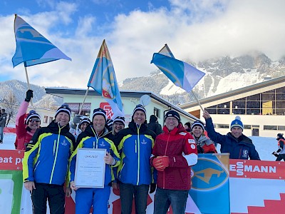 Die K.S.C. Fangruppe in der Ramsau unter Sportwart Seppi Eberl