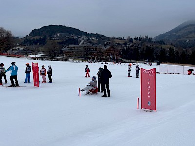 Ein Highlight in Kitzbühel – Der Grosse Kitzbüheler Schulskitag