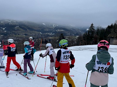 Ein Highlight in Kitzbühel – Der Grosse Kitzbüheler Schulskitag