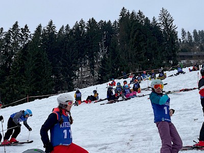 Ein Highlight in Kitzbühel – Der Grosse Kitzbüheler Schulskitag