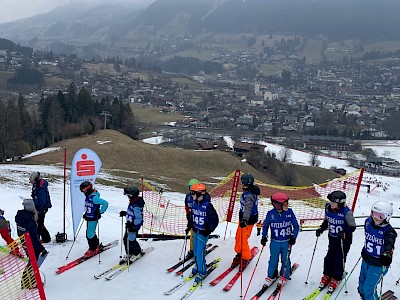 Ein Highlight in Kitzbühel – Der Grosse Kitzbüheler Schulskitag