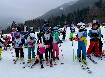 Ein Highlight in Kitzbühel – Der Grosse Kitzbüheler Schulskitag