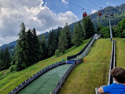 Ein erfolgreicher Wettkampftag auf der Schattbergschanze