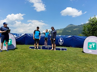 Ein erfolgreicher Wettkampftag auf der Schattbergschanze