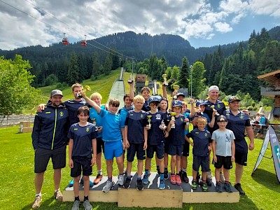 Ein erfolgreicher Wettkampftag auf der Schattbergschanze