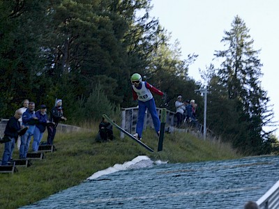 Erfolgreicher TSV-Cup unserer Springer und Kombinierer in Absam!