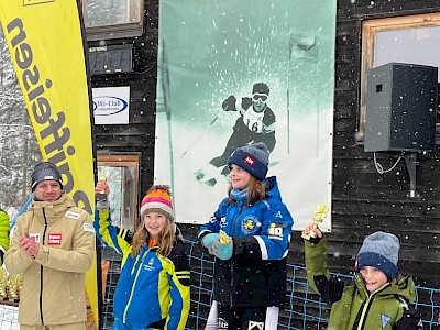 30 Kinder beim Bezirkscup in Fieberbrunn