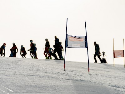 Strahlende Sieger im Sonnenschein