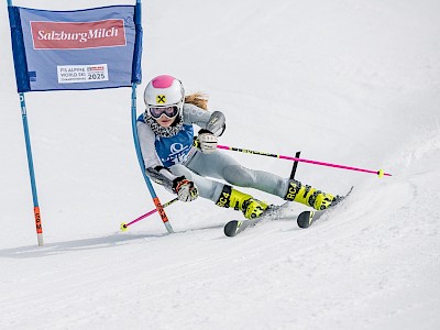 Strahlende Sieger im Sonnenschein