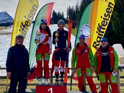 Bezirksmeisterschaft Riesentorlauf in St.Johann