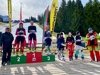 Bezirksmeisterschaft Riesentorlauf in St.Johann