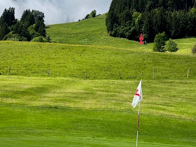 KSC GOLF OPEN - Sportlich mit Aprilwetter Ende Mai