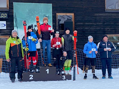 Ein regnerischer Bezirkscup in Fieberbrunn