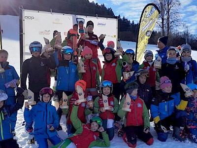Sonnenschein und Top-Leistungen beim Bezirkscup - Riesentorlauf in Going